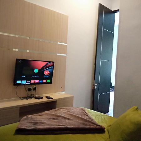 Villa Valencia Batu  Bagian luar foto